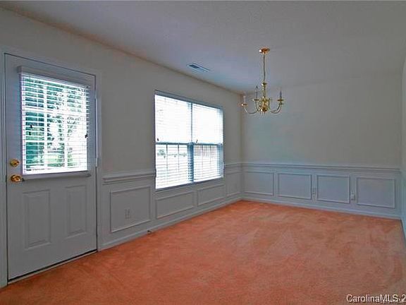 4th image of 11809 Village Pond Dr