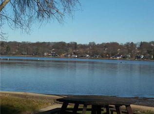 21 Dixie Rd, Coventry, RI 02816