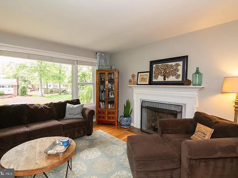 8411 Morey Ln — Photo 31