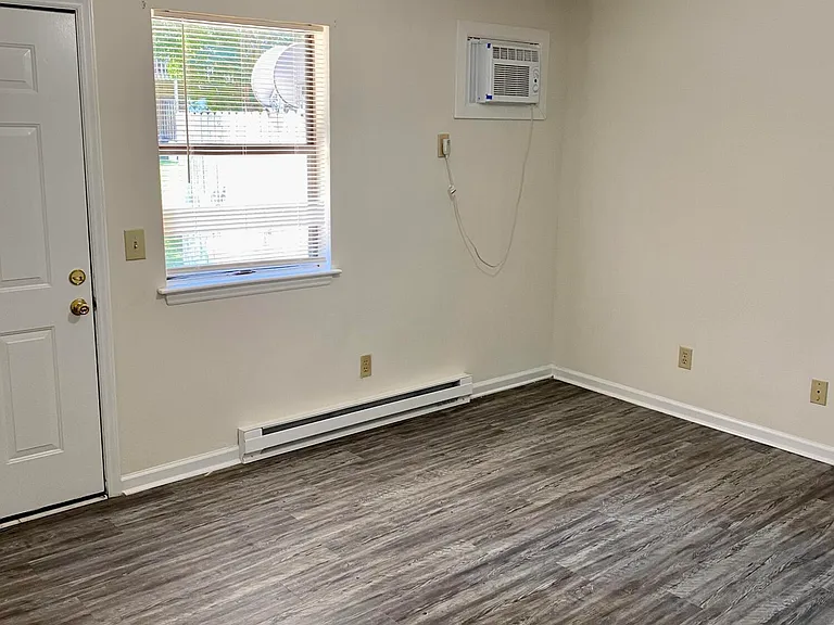 709 Patton Cir #29 — Photo 2
