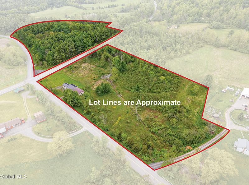 5th image of 1432 Shew Hollow Road