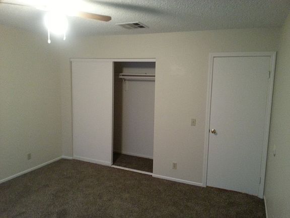 2nd image of 6605 Mesquite Ave APT D
