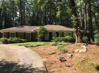 2680 Headland Dr, East Pt, GA 30344