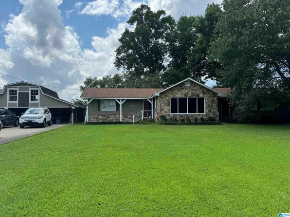 636 John N Wills Ave, Eastaboga, AL 36260