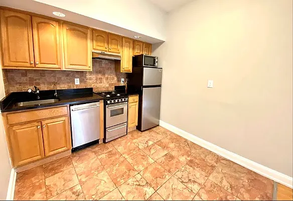 Rented by Corcoran | media 13