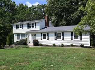 290 Montridge Dr, Canfield, OH