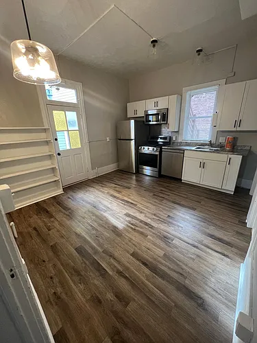 1125 Manitou Ave #2 Photo 1