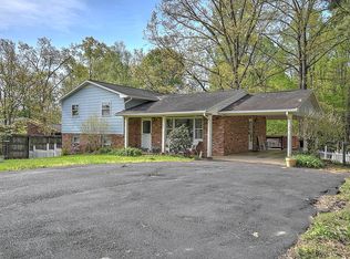 146 Dogwood Village Rd, Jonesborough, TN 37659