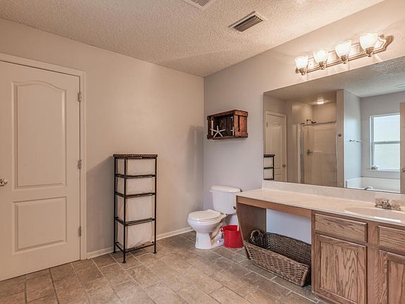 4th image of 12458 Collinswood Dr S