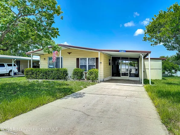 7467 Eastern Circle Dr, Brooksville, FL 34613