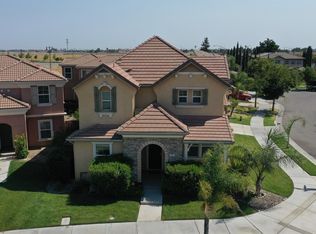 317 Renaissance Ave, Lathrop, CA 95330