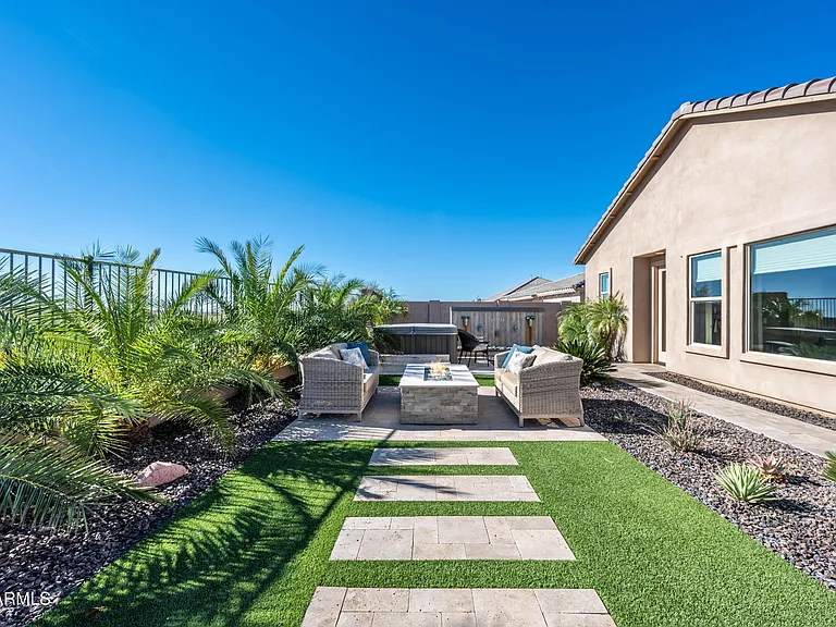 6237 E Bramble Berry Ln — Photo 52