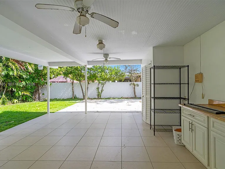 5560 W 6th Ave — Photo 24