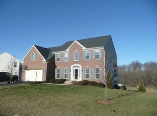 19246 Paradise Manor Dr, Hagerstown, MD 21742