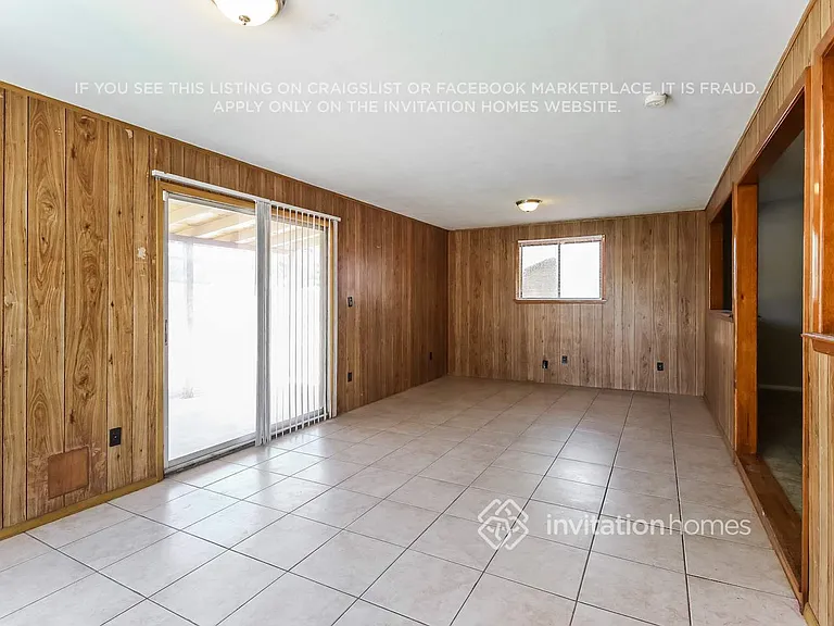 6943 W Hubbell St — Photo 8