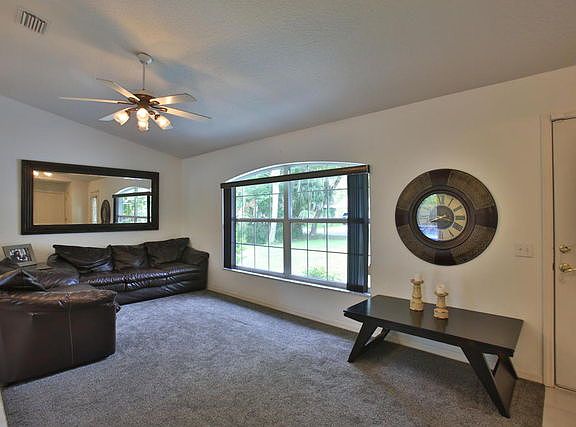3rd image of 2934 Needle Palm Dr