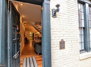 1029 30th St NW, Washington, DC 20007