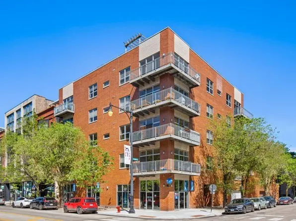 6 N May St #U302, Chicago, IL 60607
