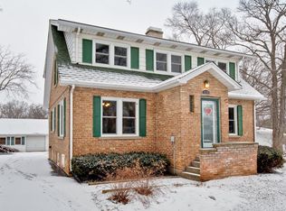 4250 Harper Ave, Gurnee, IL 60031