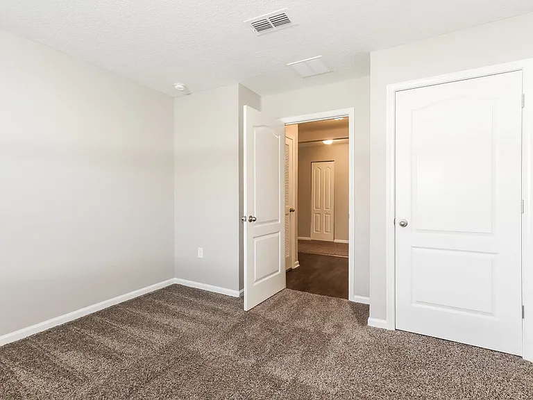 2227 Pebble Point Dr — Photo 11