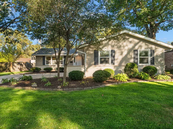 9213 Birch Ave, Munster, IN 46321