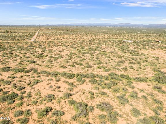 4th image of 0000 E Three Canyons Road #-