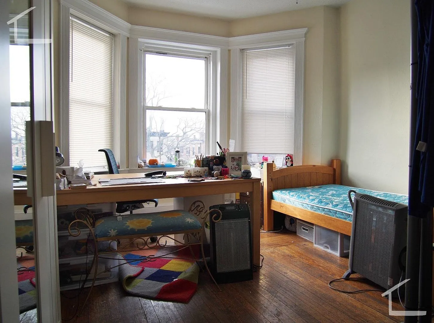 No Brokers Fee, Heat, Hot Water Included, Laundry on a Site, Parking for Rent — Photo 4