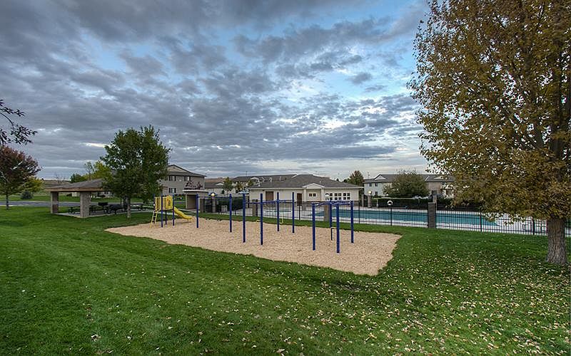 2nd image of 2830 Crescent Cove Dr APT 208