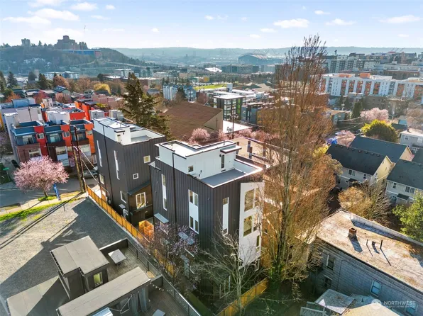 1526 E Fir Street, Seattle, WA 98122