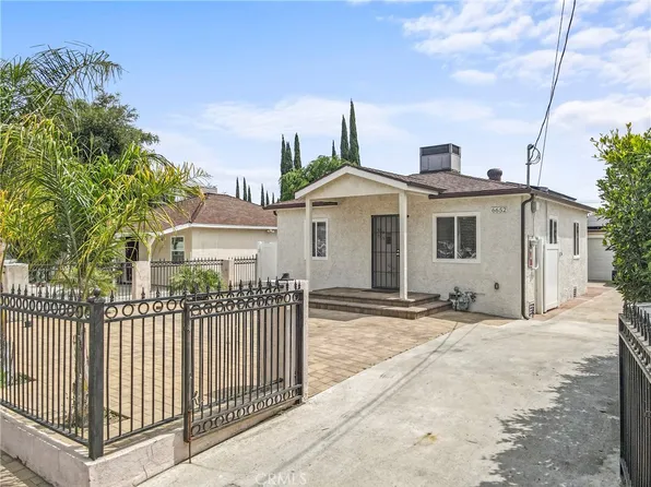 6652 Nagle Ave, Van Nuys, CA 91401