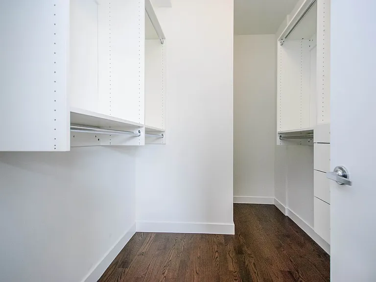 2501 N Halsted St #4 — Photo 4