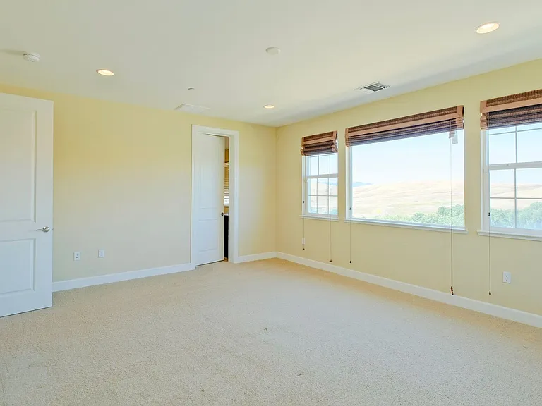 6536 Terrace Ridge Ct — Photo 21