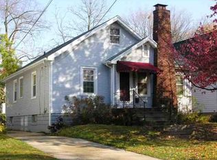 702 Cullom St, Normal, IL 61761