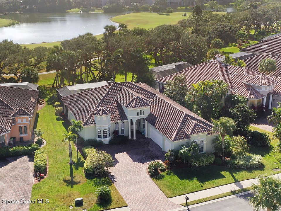 1st image of 846 Aquarina Blvd