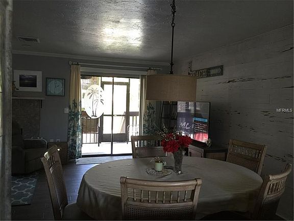 2nd image of 6784 Sarasea Cir #6784