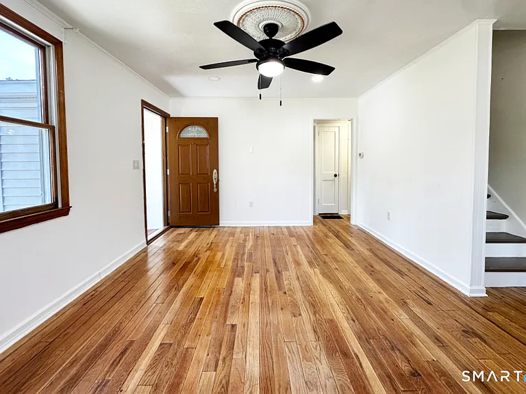225 Battis Rd — Photo 5