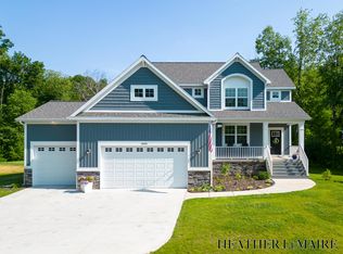 4686-3 Mile Rd NE, Grand Rapids, MI 49525