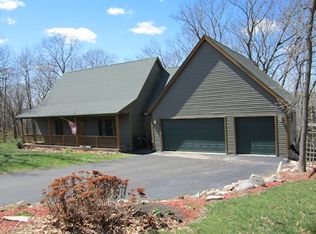 N5079 Sinissippi Point Rd, Juneau, WI 53039