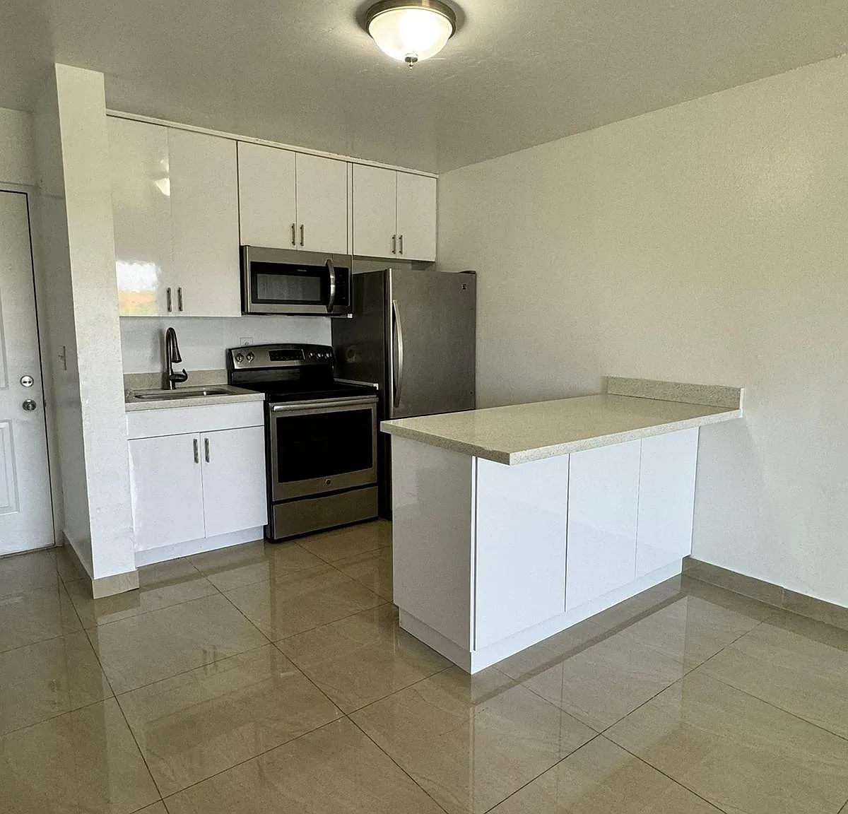 8200 SW 210th St — Photo 1