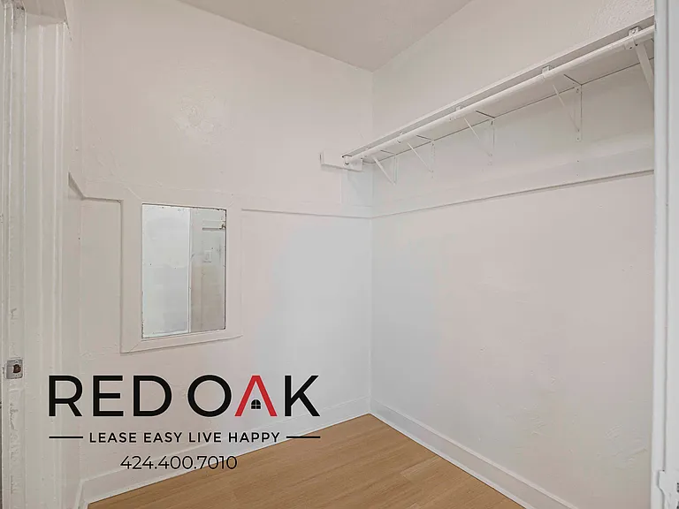 816- 822 S Park View St — Photo 44