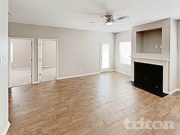 3rd image of 2116 Lauren Woods Dr