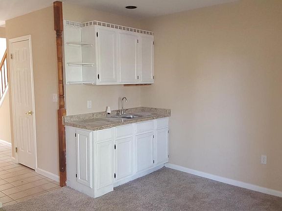 2nd image of 1185 Fairchild Ave