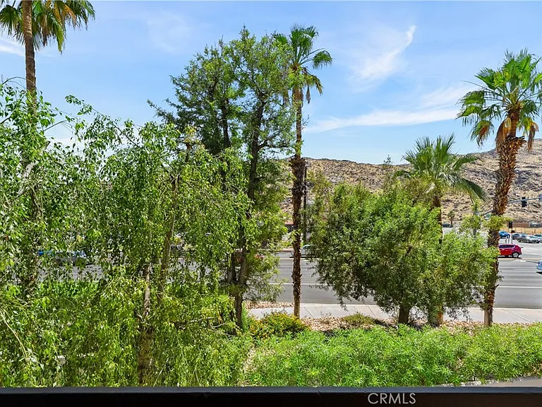 2601 S Broadmoor Dr — Photo 23