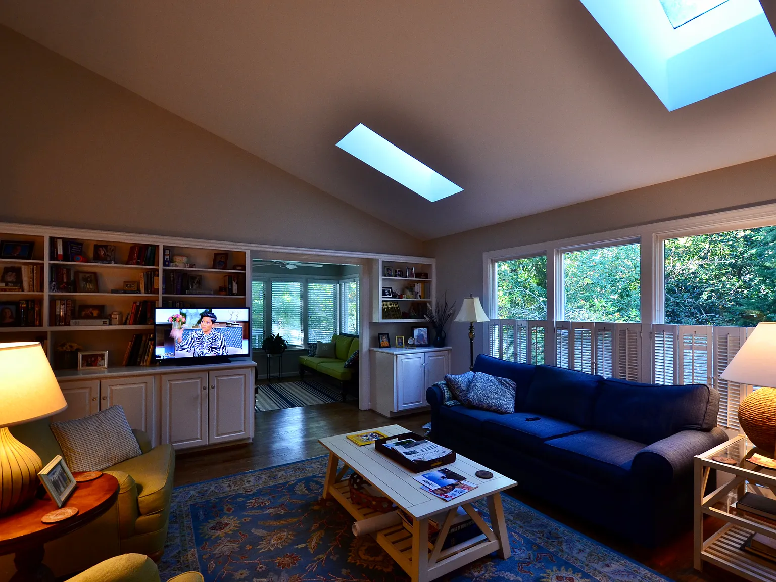 2 bed, 1856 sqft, $2,200 — Photo 2