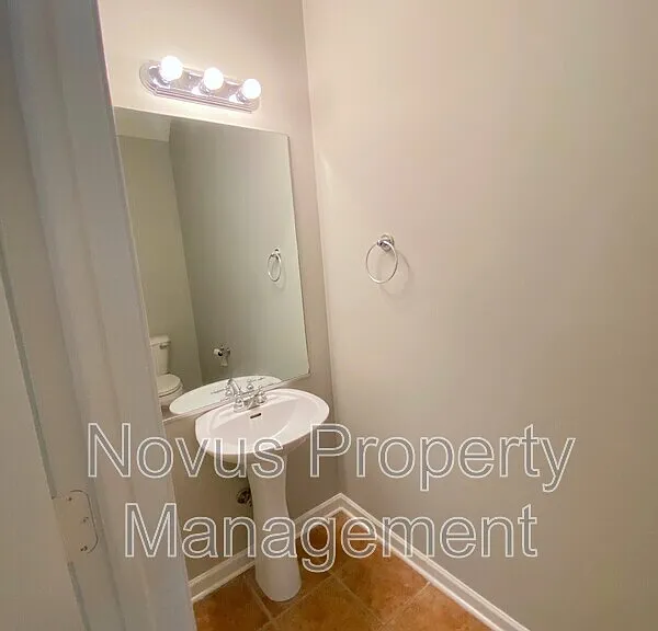 145 Bowen St #C4 — Photo 16