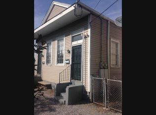 5 Franklin Ct, New Orleans, LA 70115