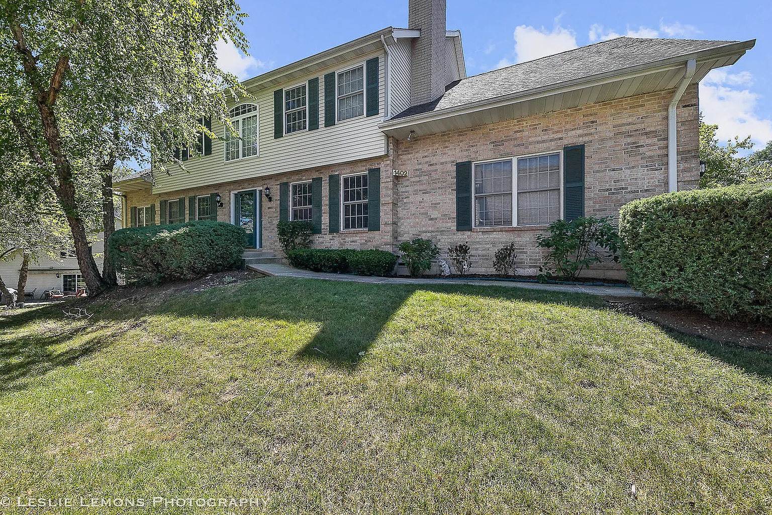 1402 Laurel Oaks Dr photo 1