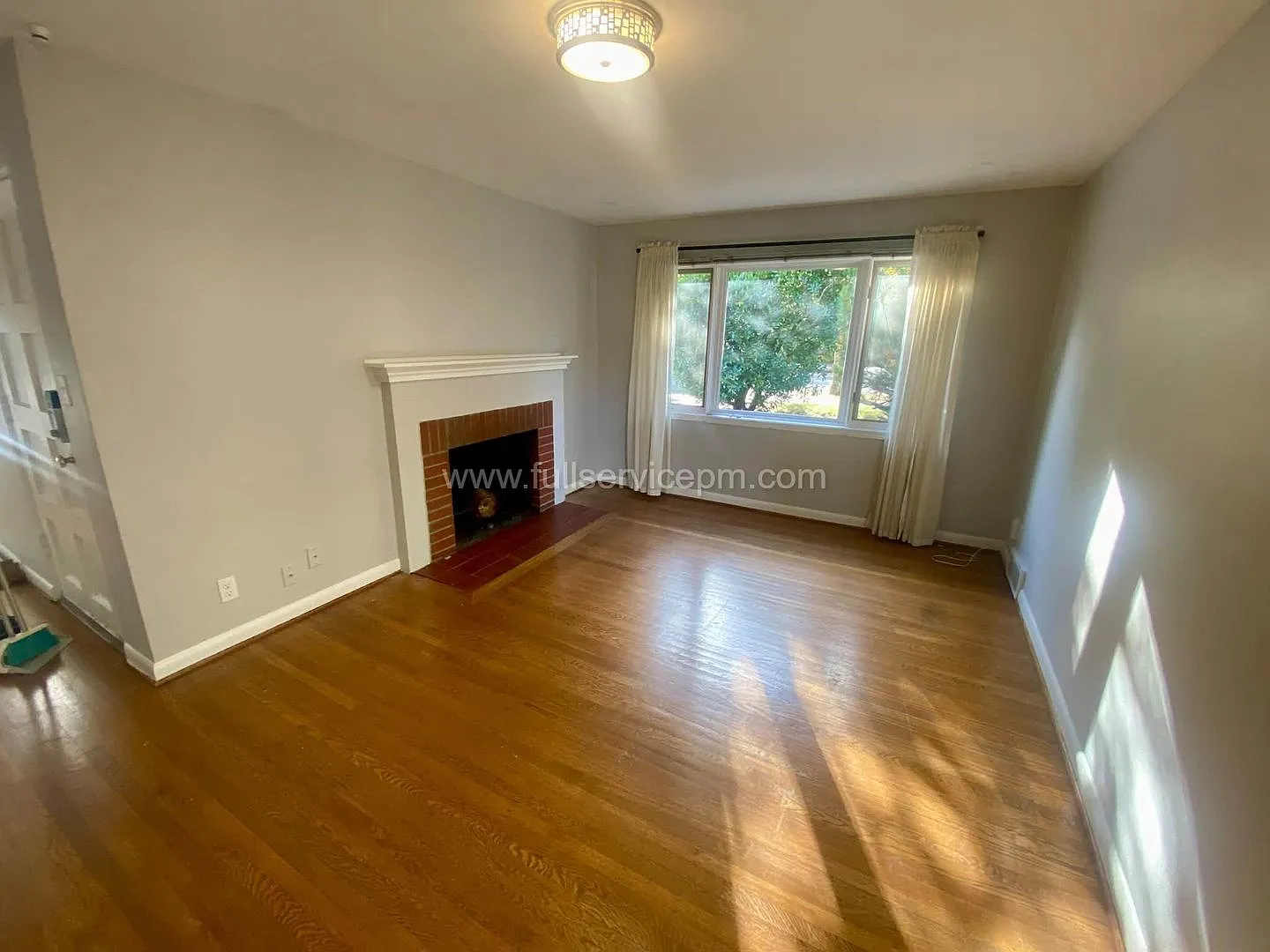 Classic Mid-Century Bryant Home with Flexible Floor Plan, Two Kitchens, Two Offices & Expansive O... — Photo 4