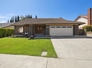 1006 Amber Dr, Santa Paula, CA 93060