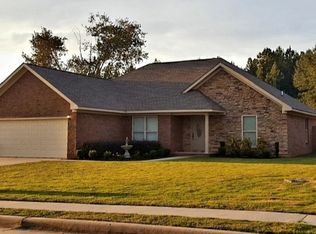 1305 Gypsy Trl SW, Hartselle, AL 35640